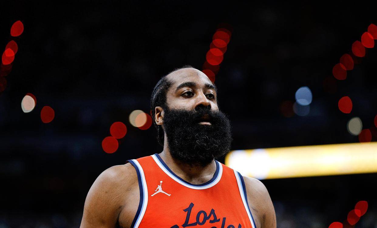 哈登赛事官方发布比分优势明显新规，热火争议不断！(nba比分预测nba赛事前瞻)